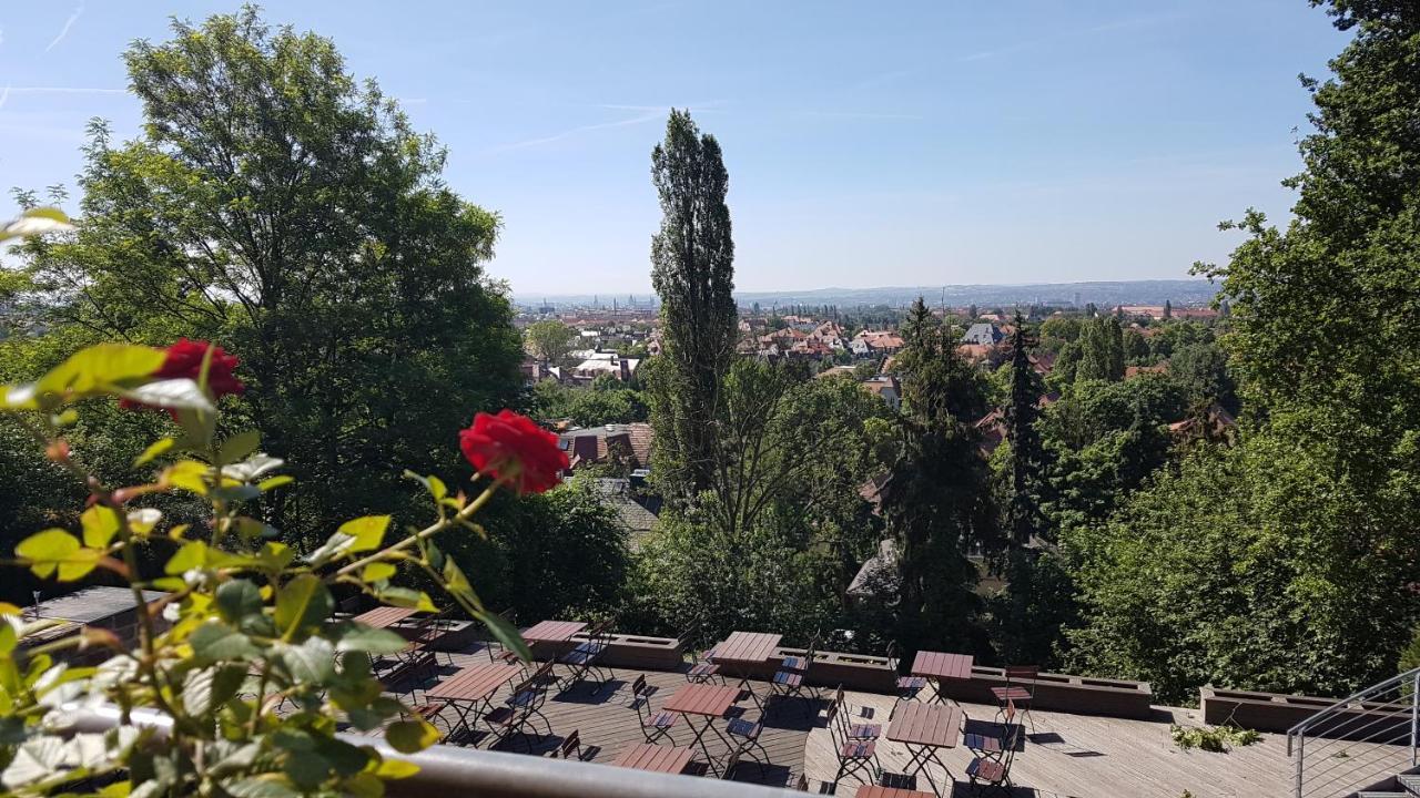 Bergwirtschaft Wilder Mann Hotel Und Restaurant Dresden Exteriör bild